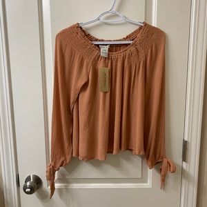 American Tag Cie JR Peasant Long Tie Sleeve Top, S